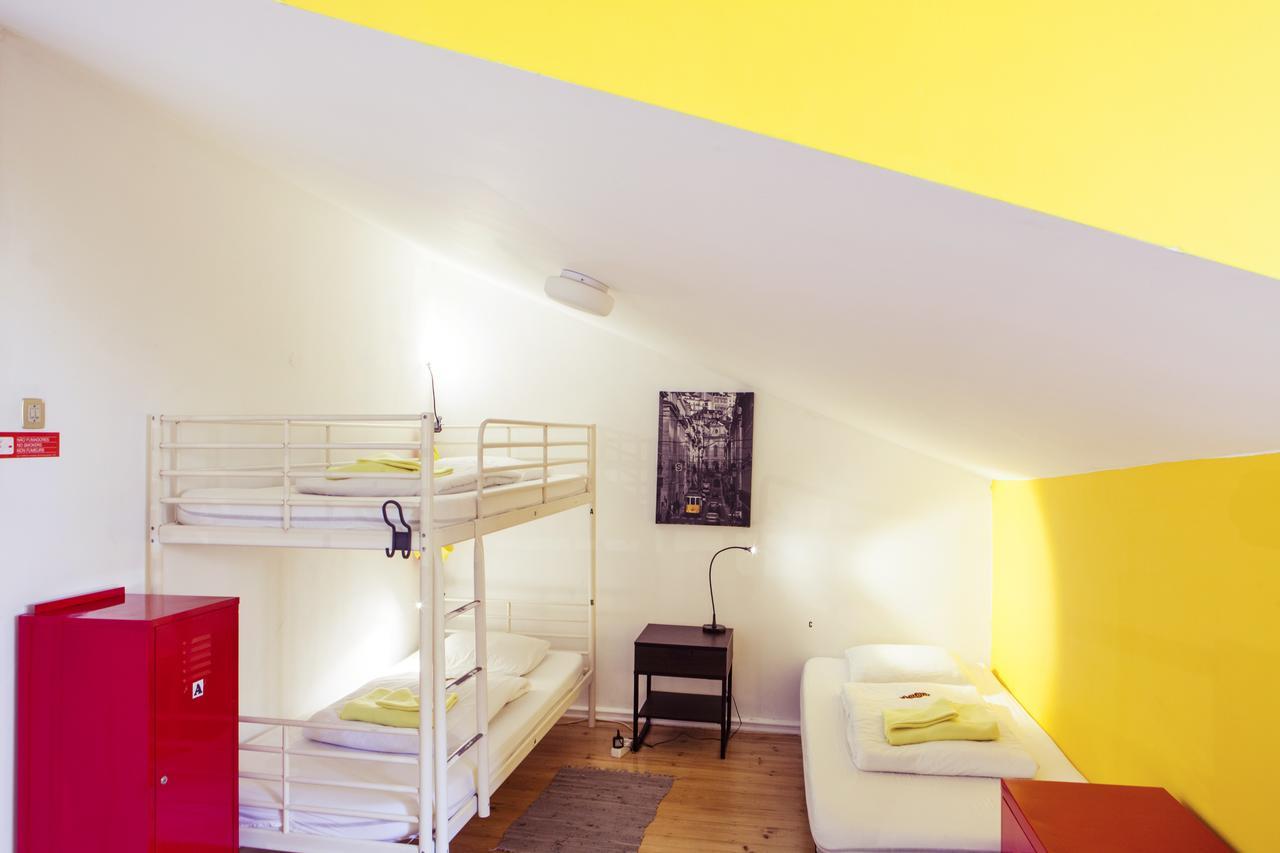 Lisbon Chillout Hostel Exterior photo