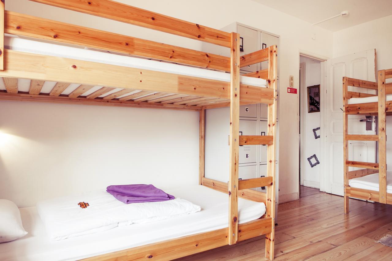 Lisbon Chillout Hostel Exterior photo