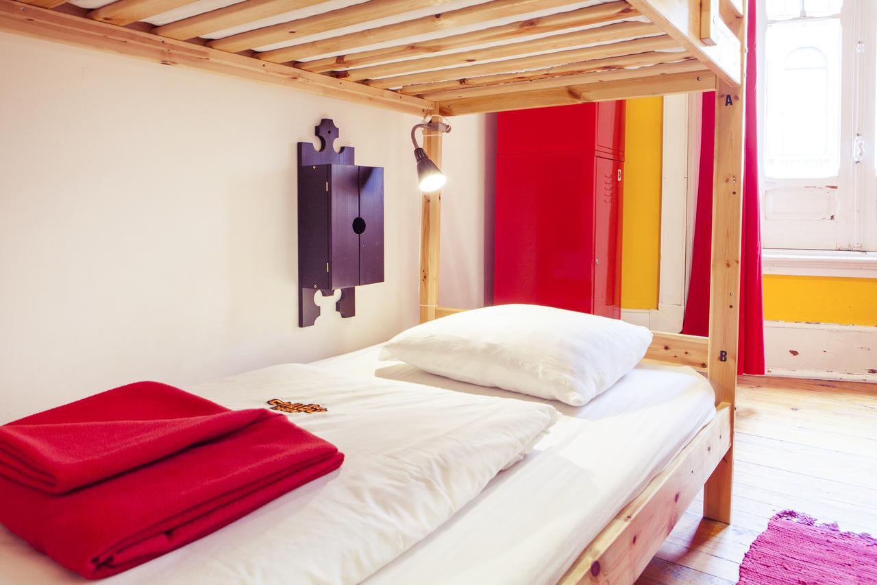 Lisbon Chillout Hostel Exterior photo